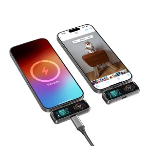 USB-C Storage Hub for iPhone 15 & 16 Series